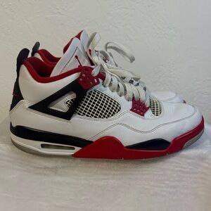 Men’s size 10 - Air Jordan 4 “fire red” (2020 Retro)